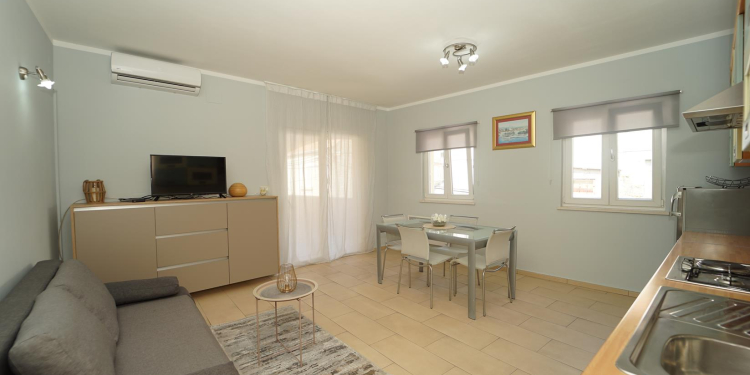 Apartment T&R